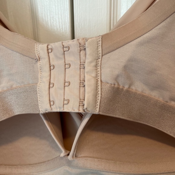 Deesse size 44 DDD bra - Picture 10 of 14